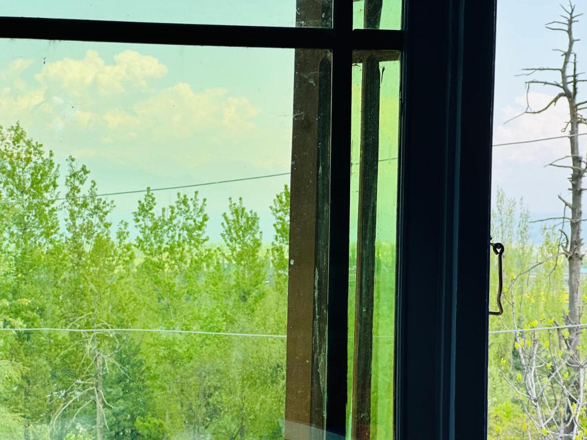 Sheen Homestay Gulmarg Exterior foto